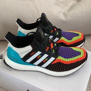 Adidas Women UltraBoost DNA